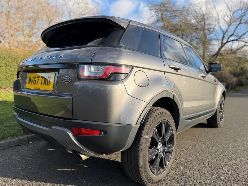 Land Rover TD4 SE Tech SUV 2.0 Automatic Diesel