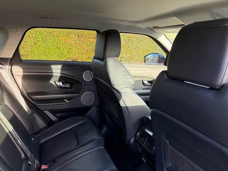 Land Rover TD4 SE Tech SUV 2.0 Automatic Diesel