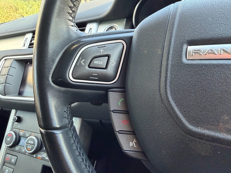 Land Rover TD4 SE Tech SUV 2.0 Automatic Diesel