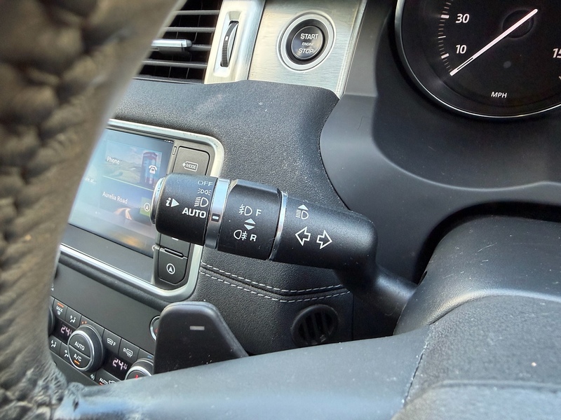 Land Rover TD4 SE Tech SUV 2.0 Automatic Diesel