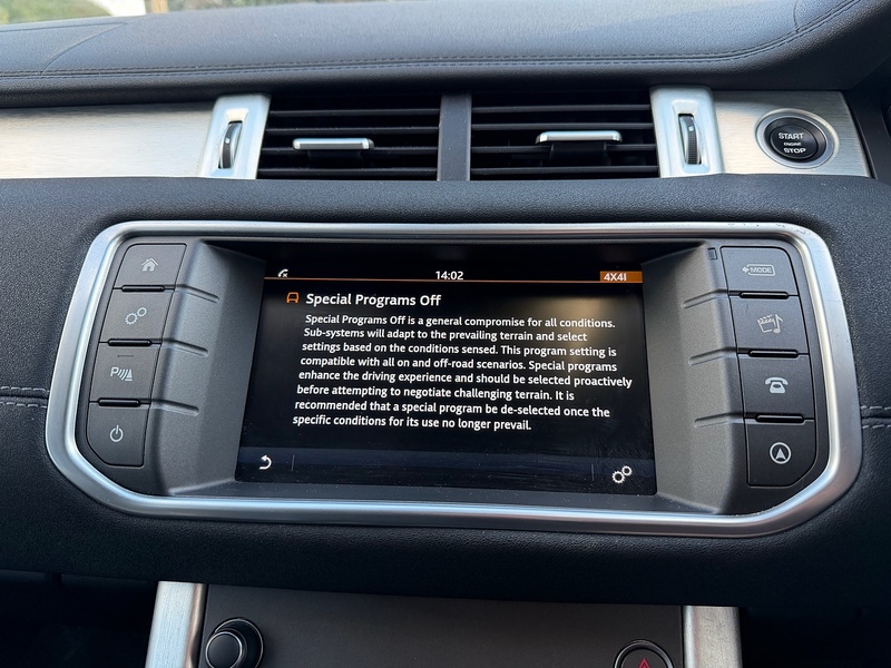 Land Rover TD4 SE Tech SUV 2.0 Automatic Diesel