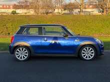 MINI Hatch Cooper Classic 