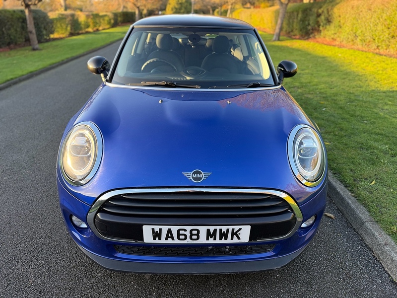MINI Cooper Classic Hatchback 1.5 Manual Petrol
