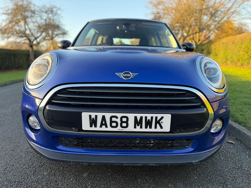 MINI Cooper Classic Hatchback 1.5 Manual Petrol