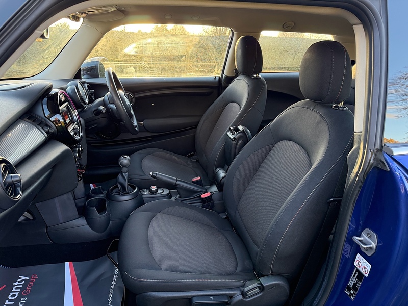 MINI Cooper Classic Hatchback 1.5 Manual Petrol