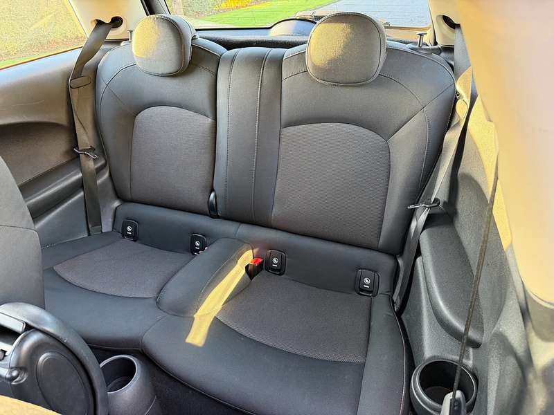 MINI Cooper Classic Hatchback 1.5 Manual Petrol