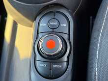 MINI Hatch Cooper Classic 