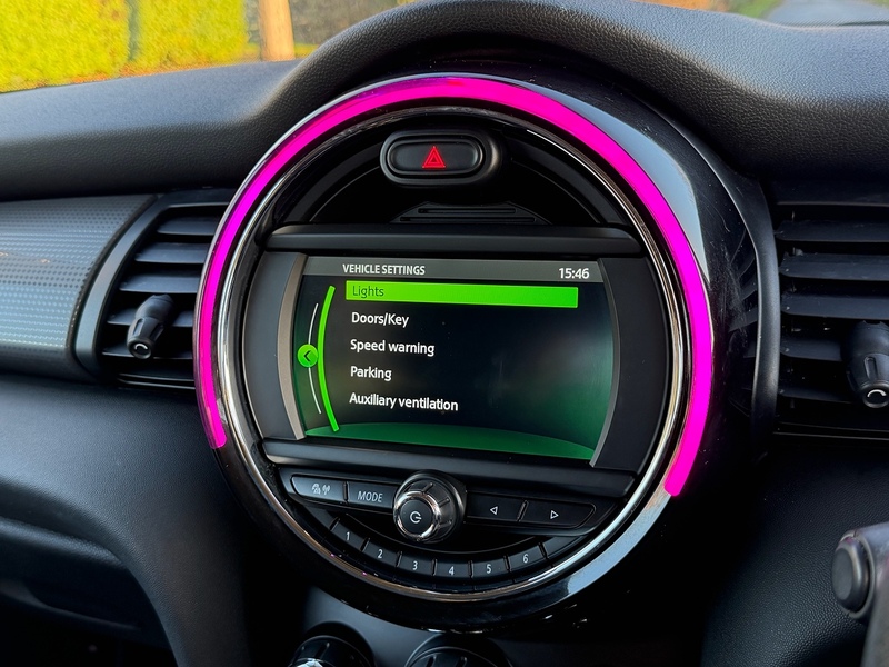 MINI Cooper Classic Hatchback 1.5 Manual Petrol