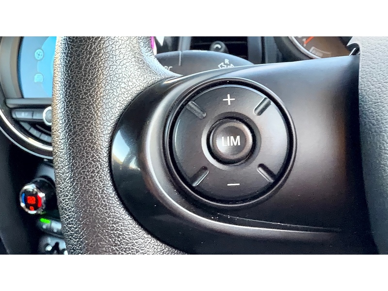 MINI Cooper Classic Hatchback 1.5 Manual Petrol