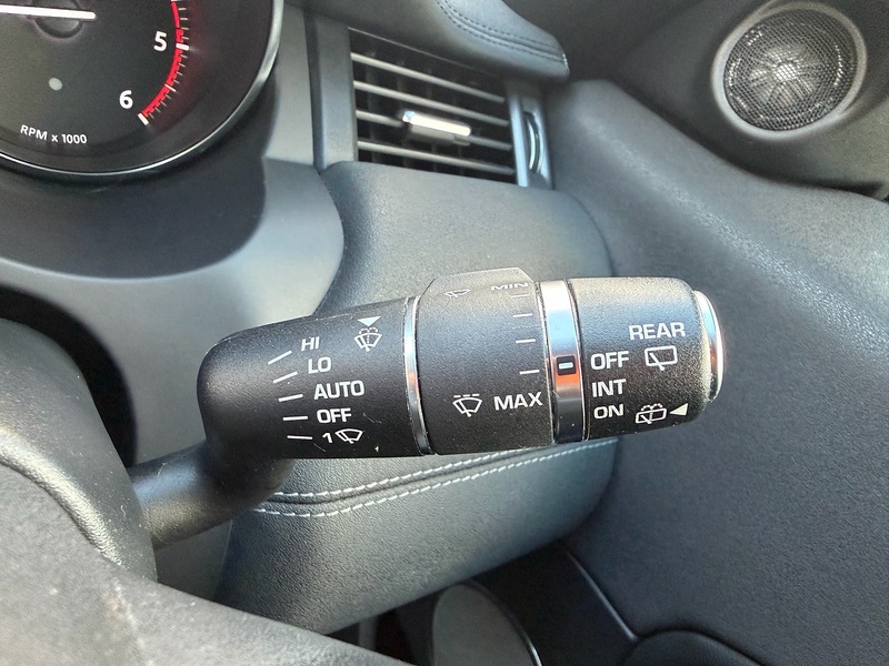 Land Rover 2.0 TD4 Landmark SUV 5dr Diesel Manual 4WD Euro 6 (s/s) (180 ps)