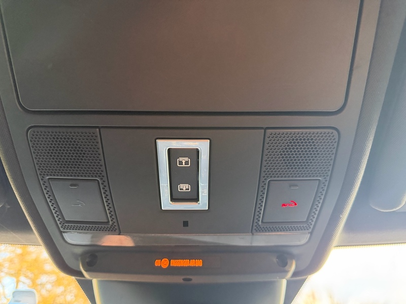 Land Rover 2.0 TD4 Landmark SUV 5dr Diesel Manual 4WD Euro 6 (s/s) (180 ps)