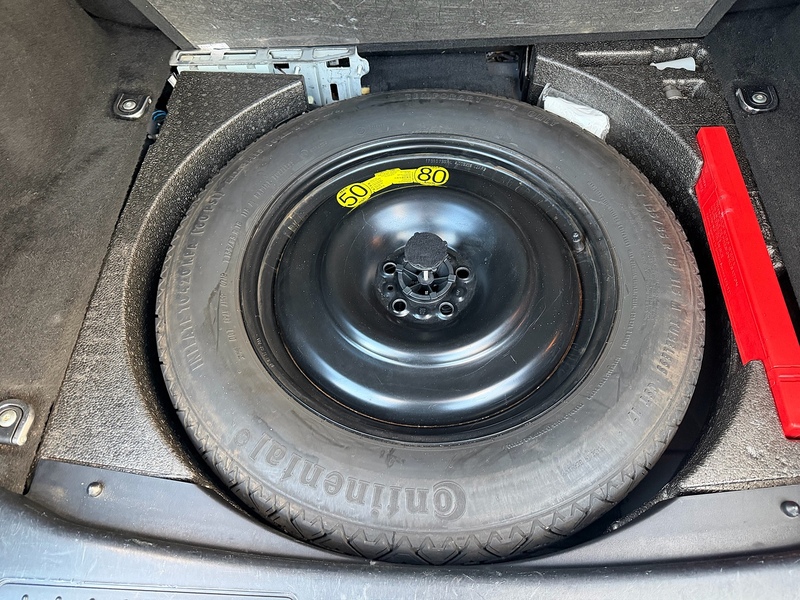 Land Rover 2.0 TD4 Landmark SUV 5dr Diesel Manual 4WD Euro 6 (s/s) (180 ps)