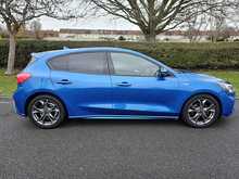 Ford Focus T EcoBoost ST-Line