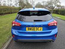Ford Focus T EcoBoost ST-Line