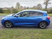 Ford Focus T EcoBoost ST-Line