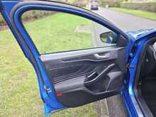 Ford Focus T EcoBoost ST-Line