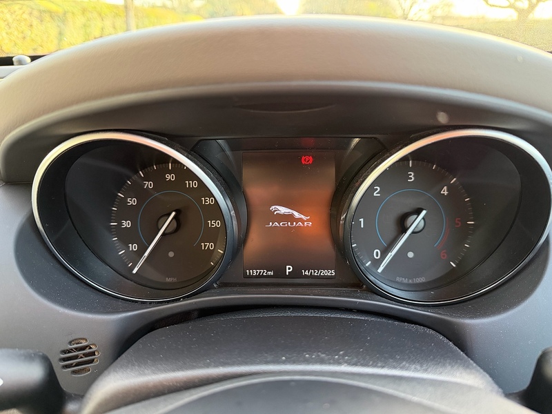 Jaguar d Portfolio Saloon 2.0 Automatic Diesel