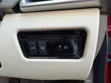 Jaguar XE d Portfolio