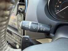 Jaguar XE d Portfolio