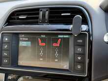 Jaguar XE d Portfolio