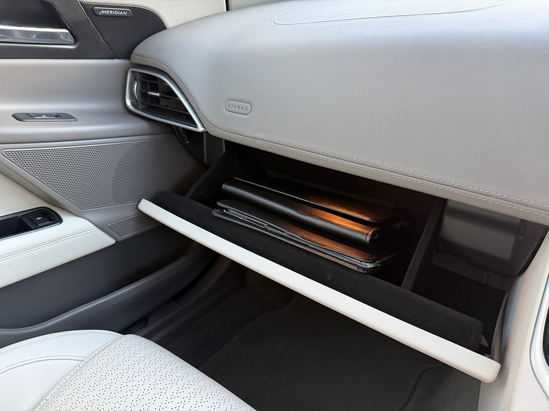 Jaguar d Portfolio Saloon 2.0 Automatic Diesel