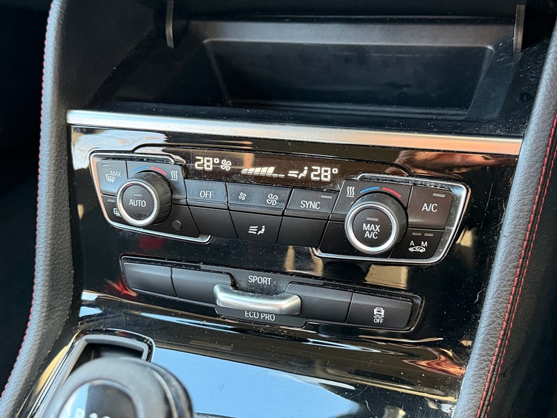 BMW 218d Sport MPV 2.0 Manual Diesel