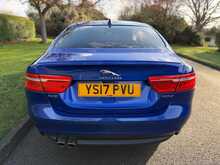 Jaguar XE d R-Sport 