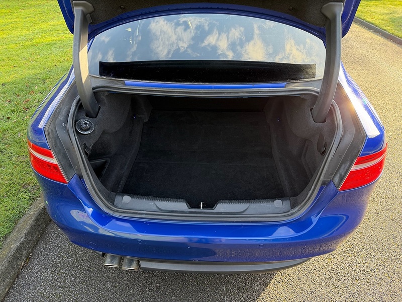 Jaguar d R-Sport Saloon 2.0 Manual Diesel