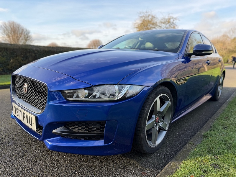 Jaguar d R-Sport Saloon 2.0 Manual Diesel