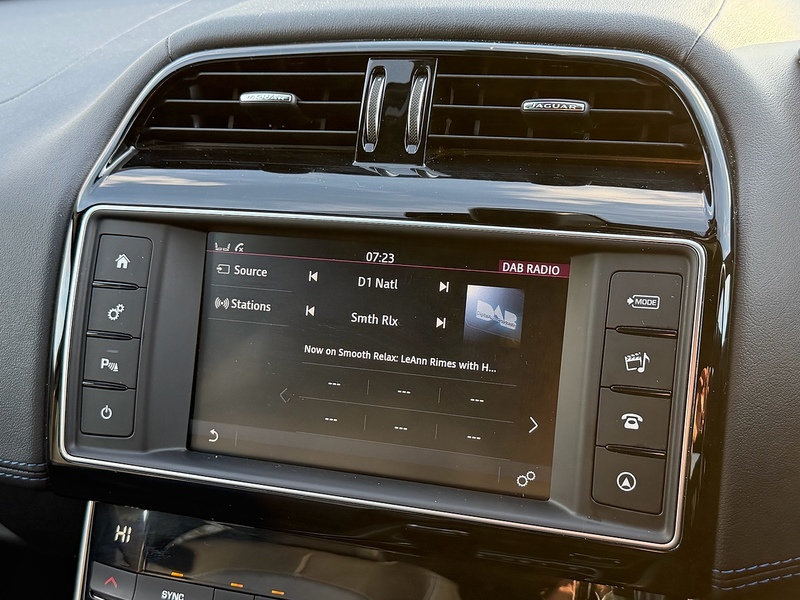 Jaguar d R-Sport Saloon 2.0 Manual Diesel