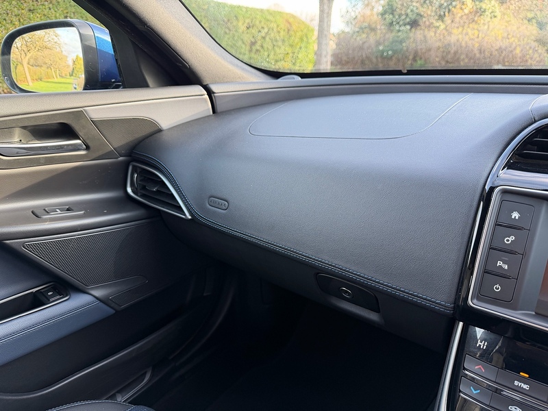 Jaguar d R-Sport Saloon 2.0 Manual Diesel