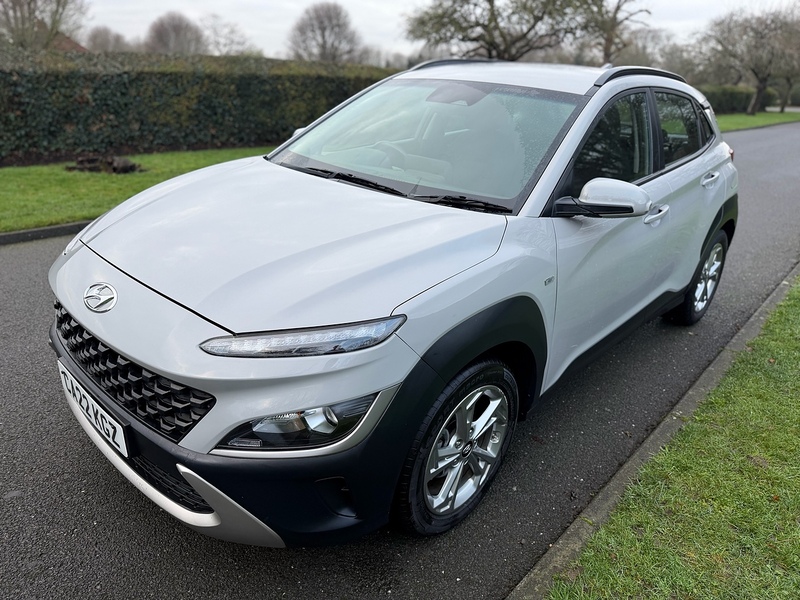Hyundai 1.0 T-GDi MHEV SE Connect SUV 5dr Petrol Hybrid Manual Euro 6 (s/s) (120 ps)