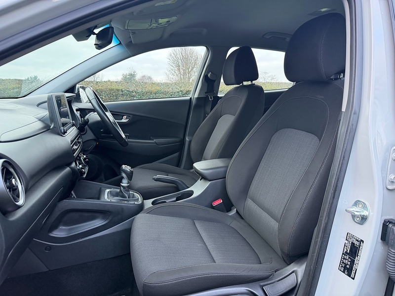 Hyundai 1.0 T-GDi MHEV SE Connect SUV 5dr Petrol Hybrid Manual Euro 6 (s/s) (120 ps)