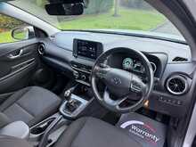 Hyundai KONA T-GDi MHEV SE Connect