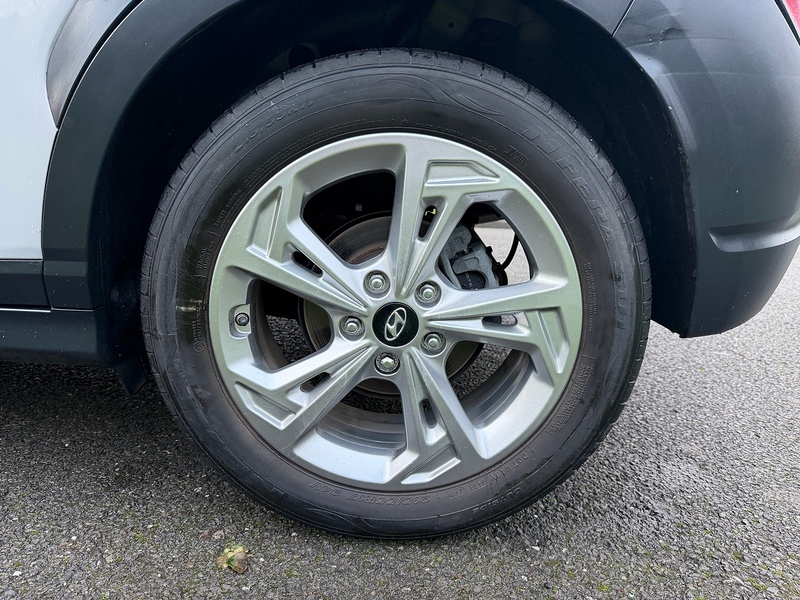 Hyundai 1.0 T-GDi MHEV SE Connect SUV 5dr Petrol Hybrid Manual Euro 6 (s/s) (120 ps)