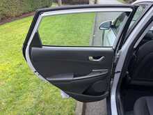 Hyundai KONA T-GDi MHEV SE Connect