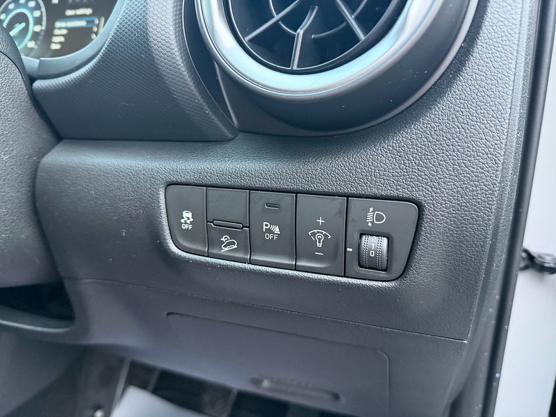 Hyundai 1.0 T-GDi MHEV SE Connect SUV 5dr Petrol Hybrid Manual Euro 6 (s/s) (120 ps)