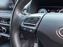 Hyundai KONA T-GDi MHEV SE Connect
