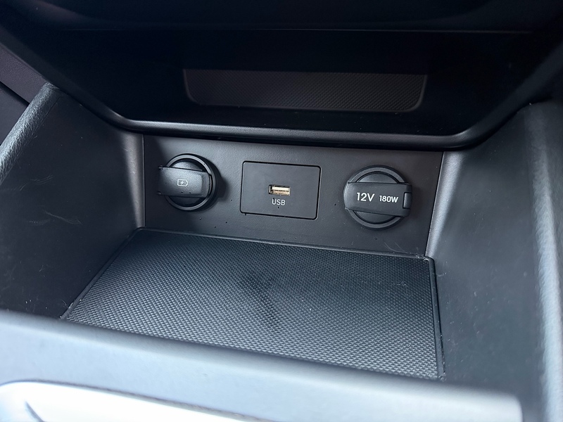 Hyundai 1.0 T-GDi MHEV SE Connect SUV 5dr Petrol Hybrid Manual Euro 6 (s/s) (120 ps)