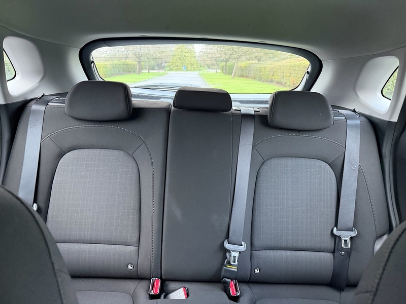 Hyundai 1.0 T-GDi MHEV SE Connect SUV 5dr Petrol Hybrid Manual Euro 6 (s/s) (120 ps)