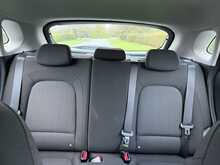 Hyundai KONA T-GDi MHEV SE Connect
