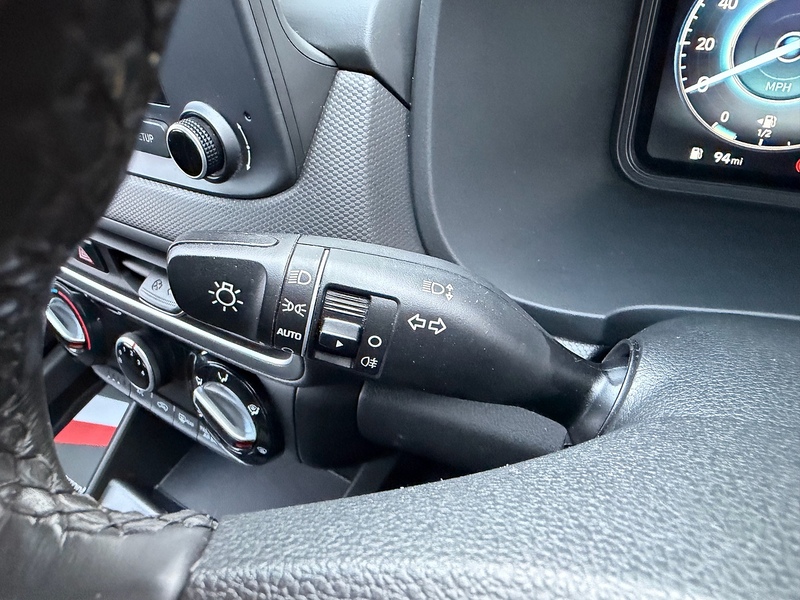 Hyundai 1.0 T-GDi MHEV SE Connect SUV 5dr Petrol Hybrid Manual Euro 6 (s/s) (120 ps)