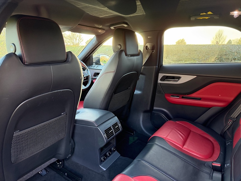 Jaguar D180 R-Sport SUV 2.0 Automatic Diesel