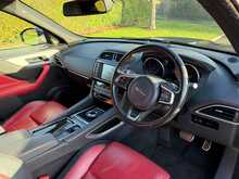 Jaguar F-PACE D180 R-Sport