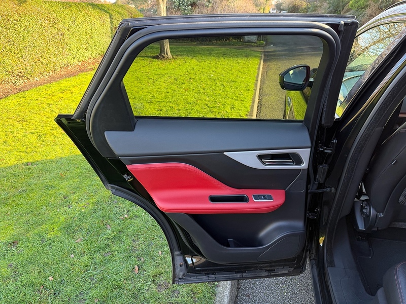 Jaguar D180 R-Sport SUV 2.0 Automatic Diesel