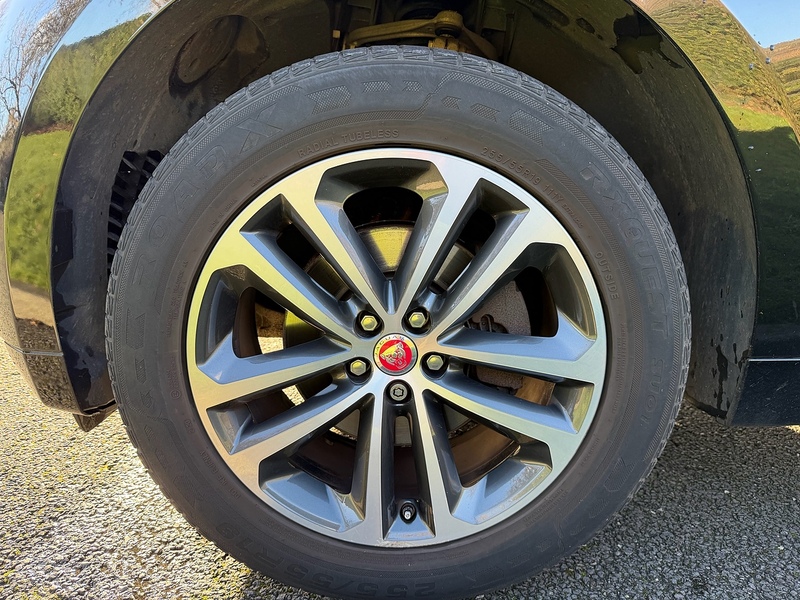 Jaguar D180 R-Sport SUV 2.0 Automatic Diesel