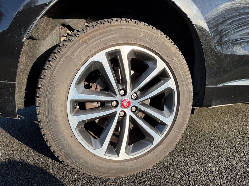 Jaguar D180 R-Sport SUV 2.0 Automatic Diesel