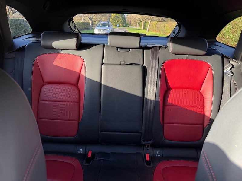 Jaguar D180 R-Sport SUV 2.0 Automatic Diesel