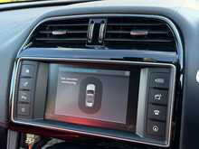 Jaguar F-PACE D180 R-Sport