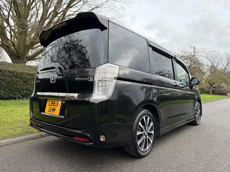 Honda Stepwagon Estate 2.0 Automatic Petrol